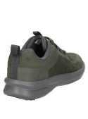 zapatilla verde de hombre, taco plano de 4 cm, ofrece comodidad prolongada y adaptación al pie.