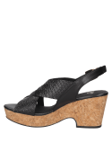 Sandalia negra de cuero para mujer, estilo informal, con taco bloque de 7.5 cm y punta abierta.