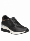 zapatilla negra urbana de cuero para mujer, maleable y suave, adecuada para actividades diarias.