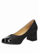 Zapato de vestir negro de mujer en cuero, con puntera redonda de charol que aporta un toque moderno y sofisticado.