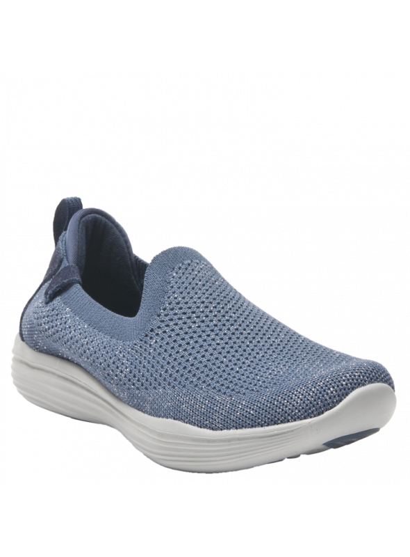zapatilla negra casual de mujer en cuero y textil, ideal para actividades diarias con diseño moderno