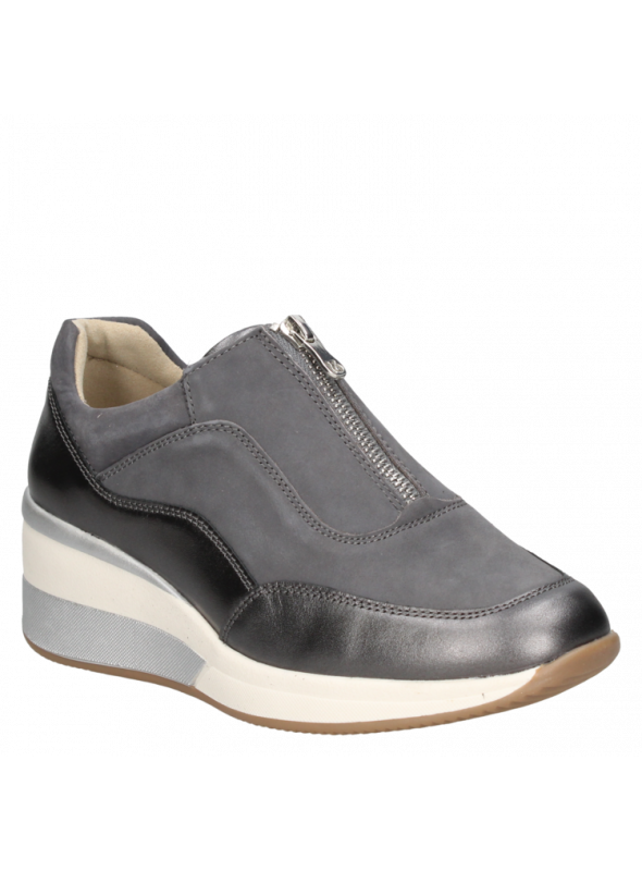 zapatilla de cuero blanco para mujer con diseño moderno y minimalista, estilo slip-on y cierre decorativo superior