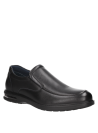 Horma amplia y diseño anatómico en zapato negro de cuero para hombre, estilo casual.