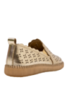 Zapato casual oro de cuero para mujer, estilo versátil y cómodo.