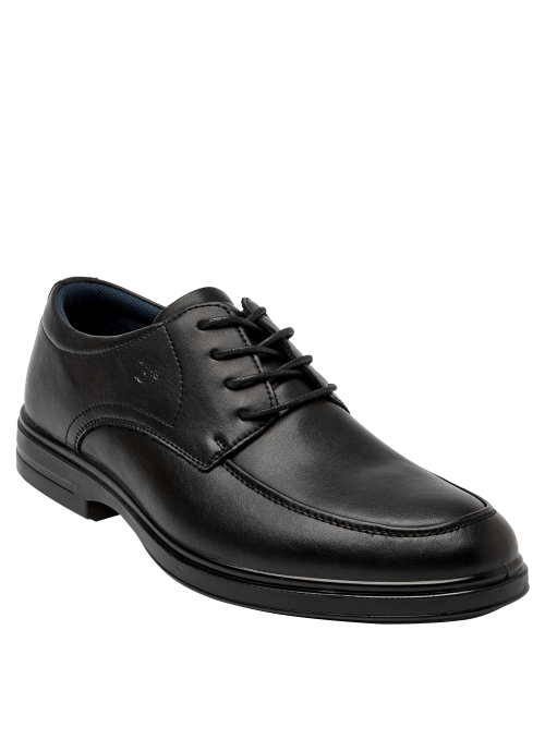 Textura del cuero en zapato Derby negro de hombre.
