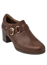 Zapato de cuero marrón cerrado para mujer, versátil para uso diario en entornos laborales, con diseño distinguido.