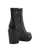 Botín negro casual para mujer, fabricado en cuero, con caña de 12 cm, perfecto para días fríos.