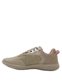calzado casual beige para mujer con acolchado en el tobillo y tirador en el talón para fácil colocación.