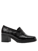 Zapato negro de cuero para mujer, estilo casual, con taco bloque y punta cuadrada.