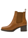 Elegante botín camel de cuero para mujer, con cierre elástico lateral y tacón cuadrado mediano que ofrece comodidad.