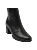 Botín negro de cuero para mujer, ideal para eventos formales, con acabado reptil que aporta un toque sofisticado.
