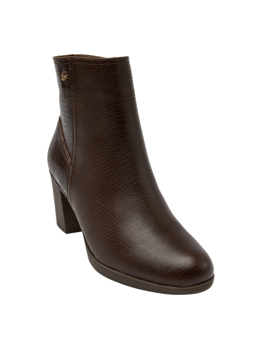Botín marrón de cuero para mujer, diseño minimalista y sofisticado, perfecto para combinar con faldas midi o jeans ajustados.