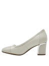 Calzado femenino formal en cuero blanco charol, ideal para eventos elegantes con su diseño sofisticado y tacón estable.