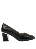 Zapato negro de cuero para mujer, estilo casual con taco bloque de 6.5 cm y punta redonda.