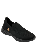 zapatilla textil negra de mujer con taco plano de 3 cm para comodidad y estilo.