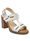 Sandalia de cuero blanco, diseño anatómico, ideal para días calurosos, estilo casual femenino.