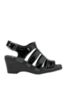 Sandalia negra de cuero para mujer, estilo casual, con taco cuña de 5.5 cm y punta abierta.
