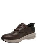 Zapato casual marrón para hombre, cuero y textil, suela robusta, cordones clásicos para ajuste personalizado.