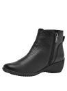 Botín negro de cuero para mujer, diseño moderno con textura reptil, ideal para ocasiones casuales o semi-formales.