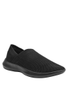 Zapatilla textil negra urbana para hombre, diseño minimalista y práctico, fácil de usar y combinar con atuendos casuales.