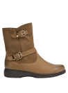 Bota camel de cuero para mujer con diseño urbano, combinando material liso y gamuza, ideal para uso diario en la ciudad.