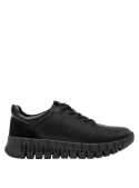 	Zapatilla Cuero Mujer