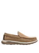 Mocasín de cuero camel para hombre, estilo casual chic, comodidad diaria con suela moderna y deportiva.