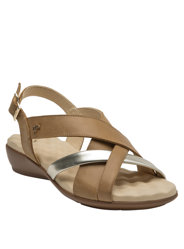 Sandalia de cuero camel para mujer, perfecta para reuniones informales y salidas a almorzar.