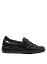 Calzado de cuero negro femenino, perfecto para caminatas y actividades prolongadas con estilo.