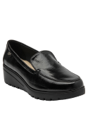 Mocasín de cuero pulido negro para mujer, versátil y sofisticado, adecuado para reuniones.