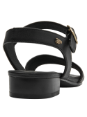 Sandalia de cuero negro para mujer, diseño clásico con hebilla dorada ajustable en el tobillo.