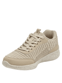 Zapatilla beige de mujer en material textil, estilo deportivo, ideal para eventos informales.