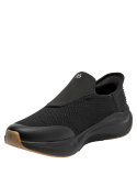 Zapatilla textil negra de mujer, textura de malla para transpirabilidad y estilo versátil.