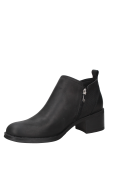 Botín negro de cuero para mujer, diseño casual y elegante con acabado liso y elástico lateral.