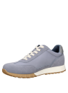 Zapatilla deportiva celeste con diseño minimalista y cordones claros para un look casual.