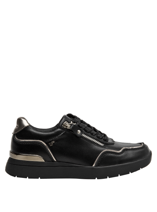 Zapatilla de cuero negra para mujer, combina con jeans o vestido midi.