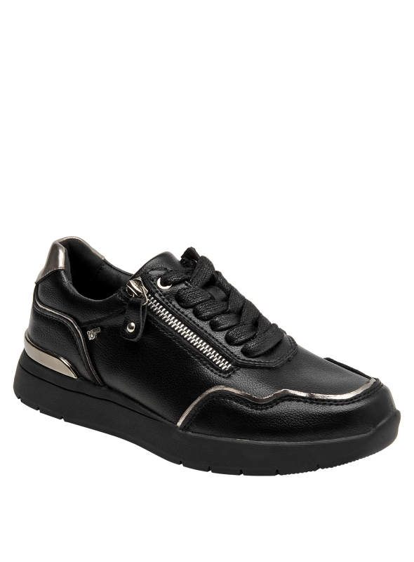 Zapatilla de cuero negra para mujer, combina con jeans o vestido midi.