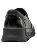 	Zapatilla Cuero Urbana Mujer
