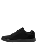 Calzado urbano de cuero negro para hombre, ideal para oficina o salidas casuales, con forro textil.