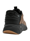 Zapatilla urbana camel para hombre con punta redonda y suela plana de 4,5 cm.