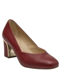 Zapato de salón rojo en cuero, forro de microfibra suave, diseño elegante para mujer.