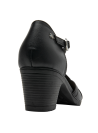 Elegante zapato de cuero negro para mujer, con diseño atemporal y versátil, adecuado para diversos estilos.