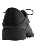 Forro de microfibra en zapato Oxford negro de cuero para mujer.