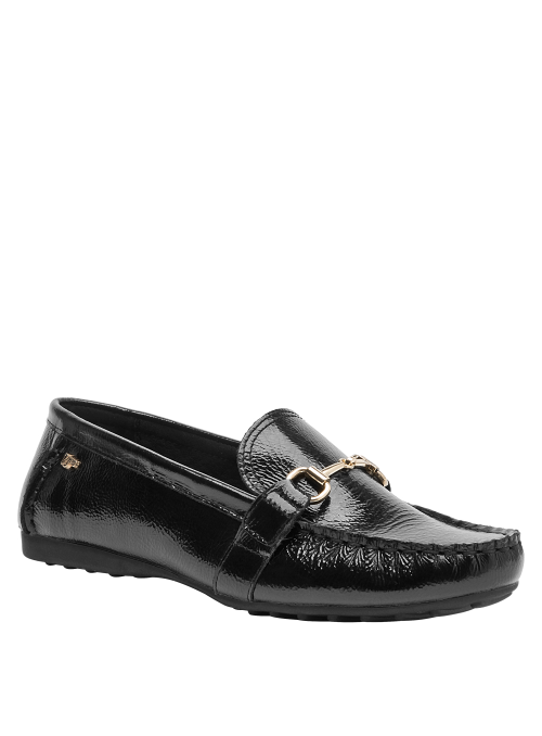 mocasín negro mujer diseño elegante para uso diario