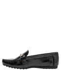 mocasín negro mujer cuero brillante con taco plano de 1.5 cm