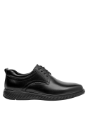 Zapato de cuero negro para hombre, recomendado para largas jornadas. Estilo moderno y sofisticado.