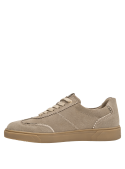 Calzado casual beige para mujer, confeccionado en cuero, perfecto para un look urbano y cómodo.