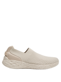 calzado casual beige para mujer con textura acanalada y flexibilidad
