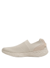 calzado cómodo beige mujer diseño anatómico para uso urbano
