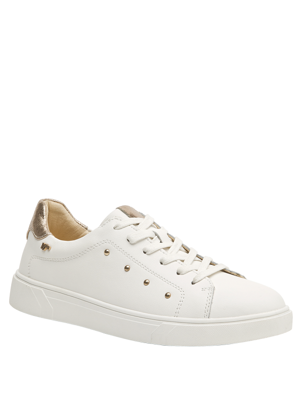 Zapatillas cómodas blancas de cuero para mujer, perfectas para combinar con jeans o vestidos.